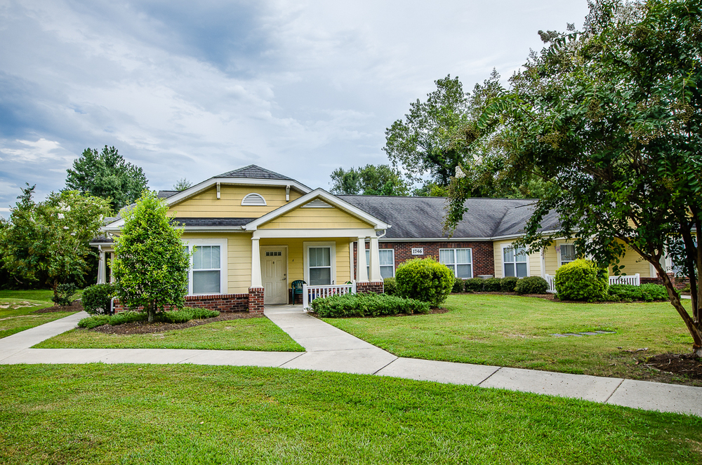 Lakota Crossing Apartments